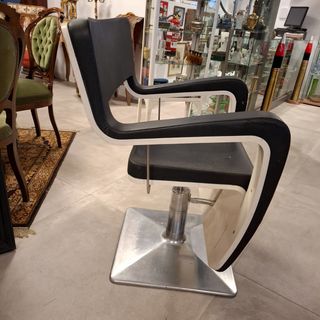 Sillon M.g. bross desing by F.A porsche