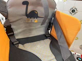 Asiento elevador viaje