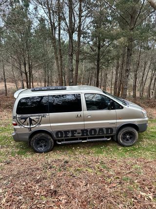 Hyundai H-1 4x4 2006