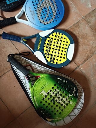 3 Palas de pádel con mochila