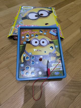 Juego operación Minions