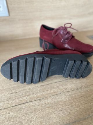 Zapato piel  n 38 burdeos