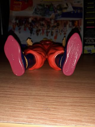 Figura original  goku super saiyan 