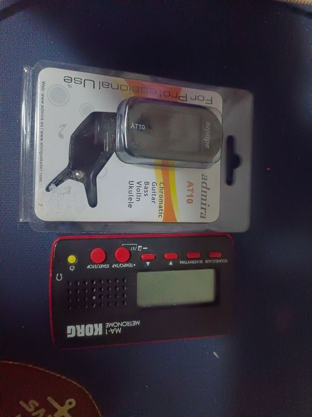 Afinador metrometro guitarra