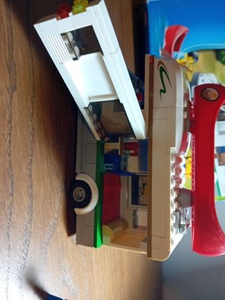 Lego city. Autocaravana.