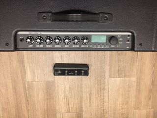 Amplificador fender mustang IV