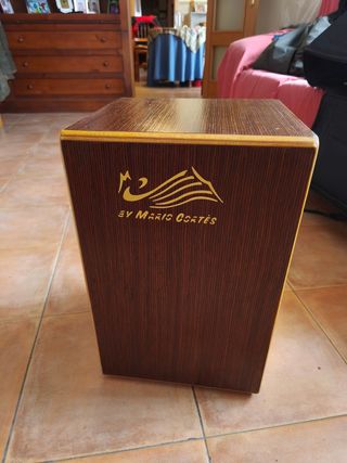 Cajón flamenco