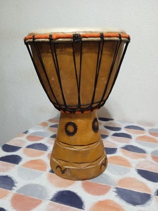 Djembe, tambor africano tradicional