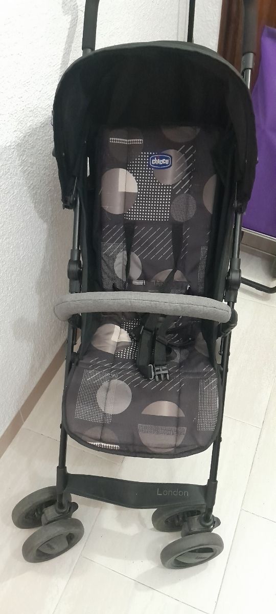 Carrito de paseo marca Chicco