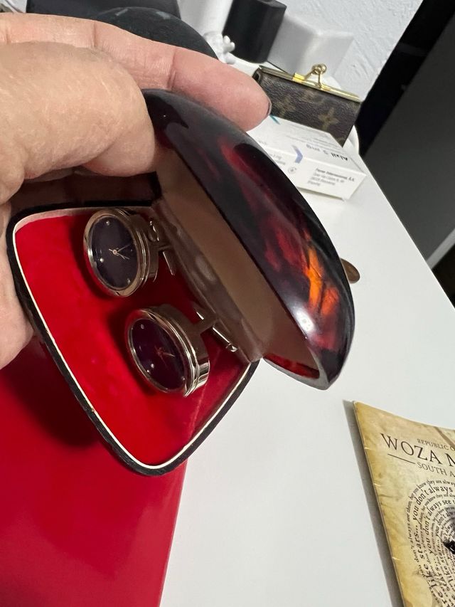 Gemelis relog nuevos