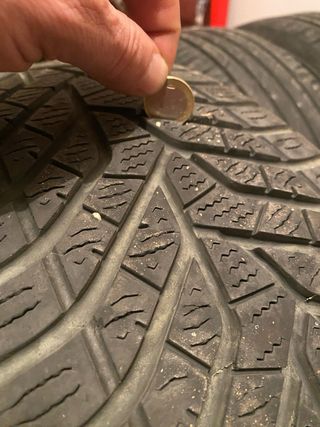 Neumatico 215 55 r18