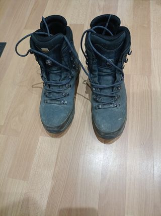 Botas de monte LOWA mujer