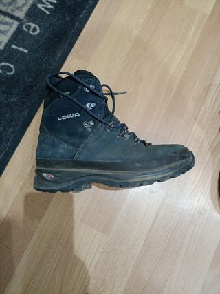 Botas de monte LOWA mujer