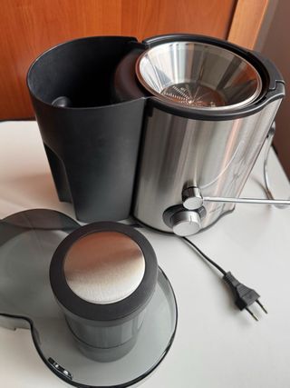 Extractor de zumo Orbegozo como nuevo acero inox