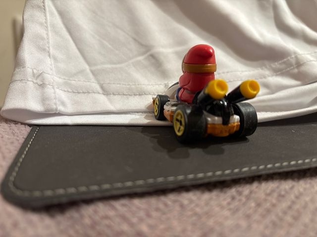 Coche hot wheels fantasma mario kart