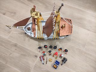 Barco pirata Playmobil