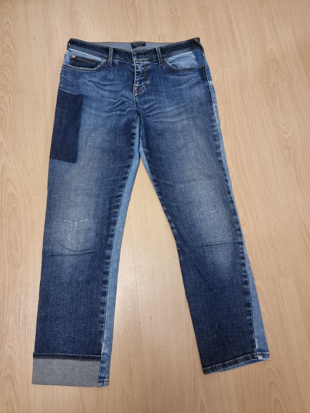 Vaqueros Armani mujer