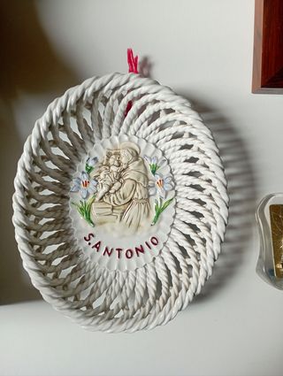 Lotto di 15 articoli decorativi religiosi vintage