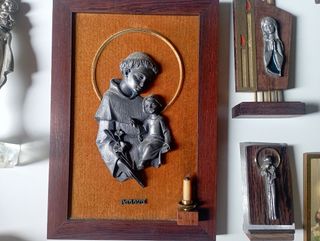 Lotto di 15 articoli decorativi religiosi vintage