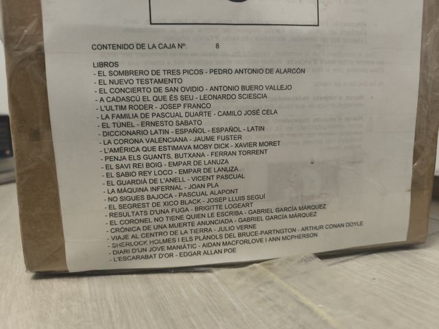 Llibres en valencià -mirar imágenes-