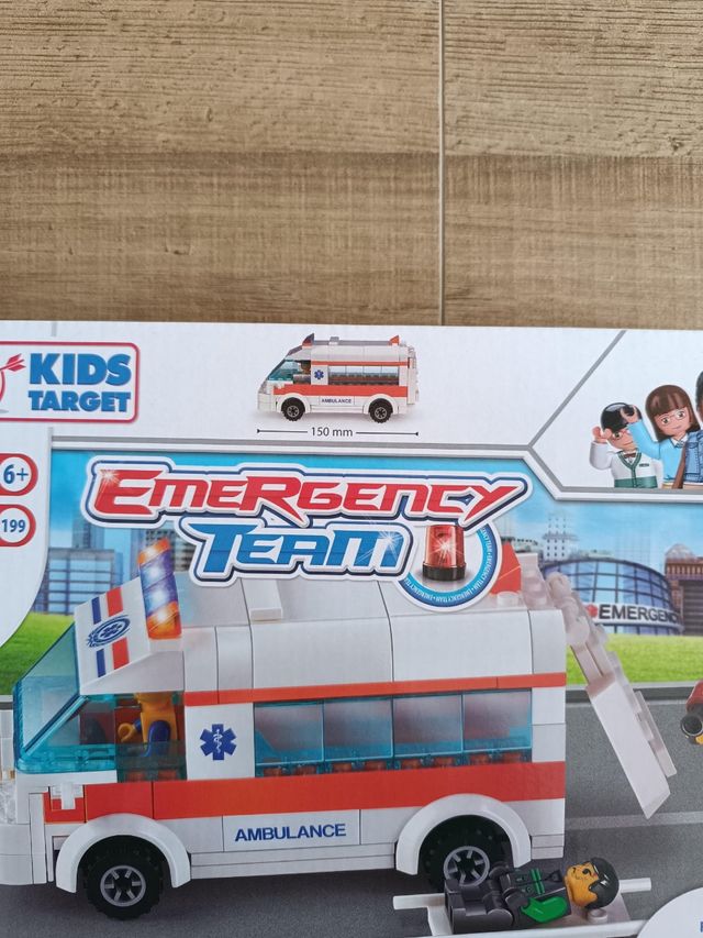Simil lego pricò ambulanza 199 pz 