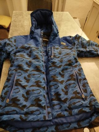 chaquetón para la nieve.