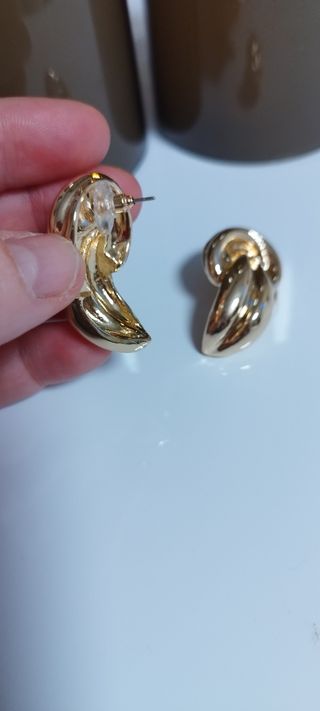 Pendientes largos nuevos