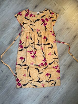 Vestido flores verano playa