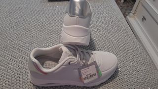 Tenis sckechers