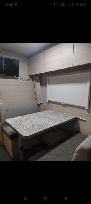 Caravana Weinsberg 500