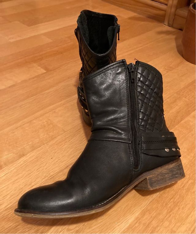 Botines de piel