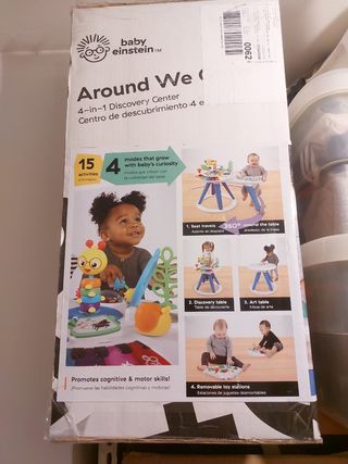 Mesa actividades Baby Einstein