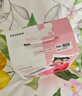 Cámara analógica instantánea