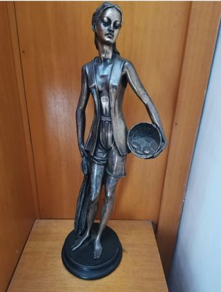 Figura decorativa antigua