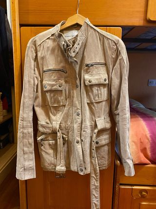 Chaqueta ante beige mujer
