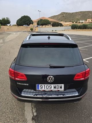 Volkswagen Touareg 2015