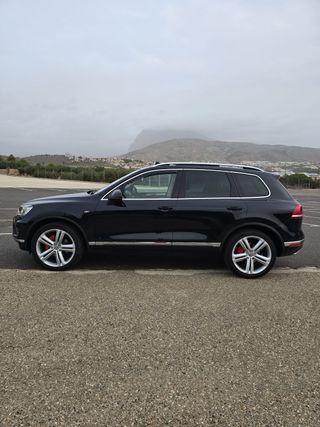 Volkswagen Touareg 2015