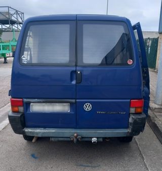 Porton trasero vw T4