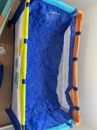 Cuna de viaje parque