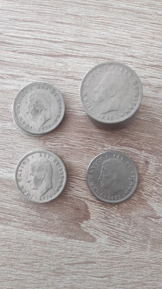 Monedas 5 pesetas España año 1975