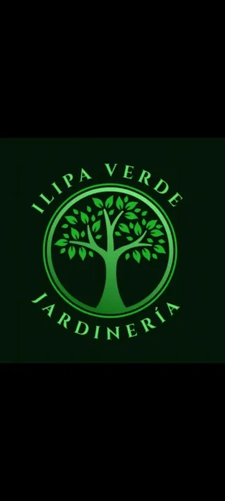 Jardinería, poda y desbroces en zona de Sevilla.