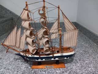 Maqueta de barco