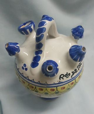 Botijo de cerámica de Talavera
