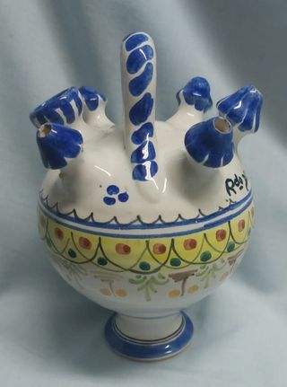 Botijo de cerámica de Talavera