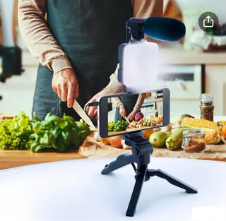 Trípode con luz y microfono NUEVO