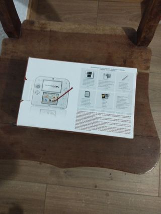 Caja Nintendo 2DS