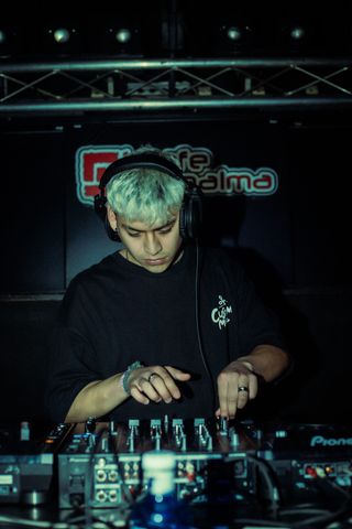 DJ PARA FIESTAS Y EVENTOS