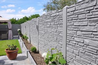 VALLAS DE HORMIGÓN DECORATIVAS EN 3D