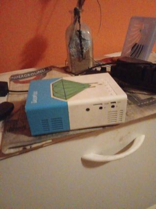 Mini proyector multimedia