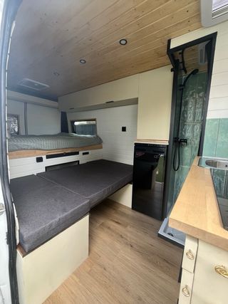 ALQUILER/VENTA CAMPER  (Instagram @camperZur)